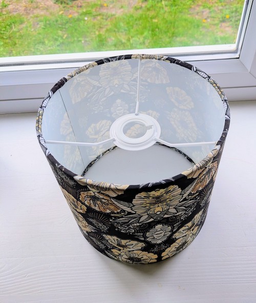 Cottage Bloomscape lampshade image